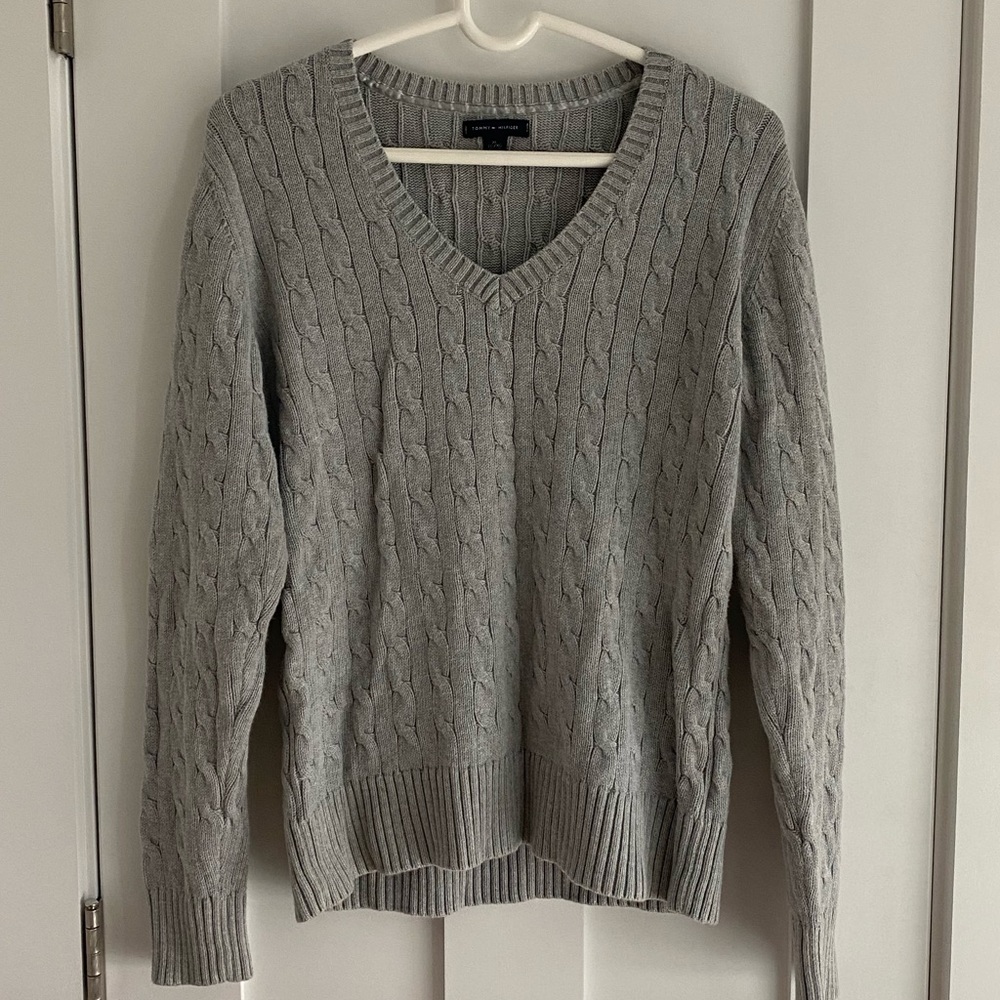 Tommy Hilfiger Grey Cable Knit Sweater